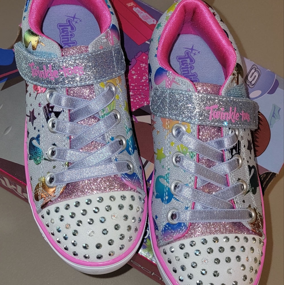 Sketchers girls twinkle toes